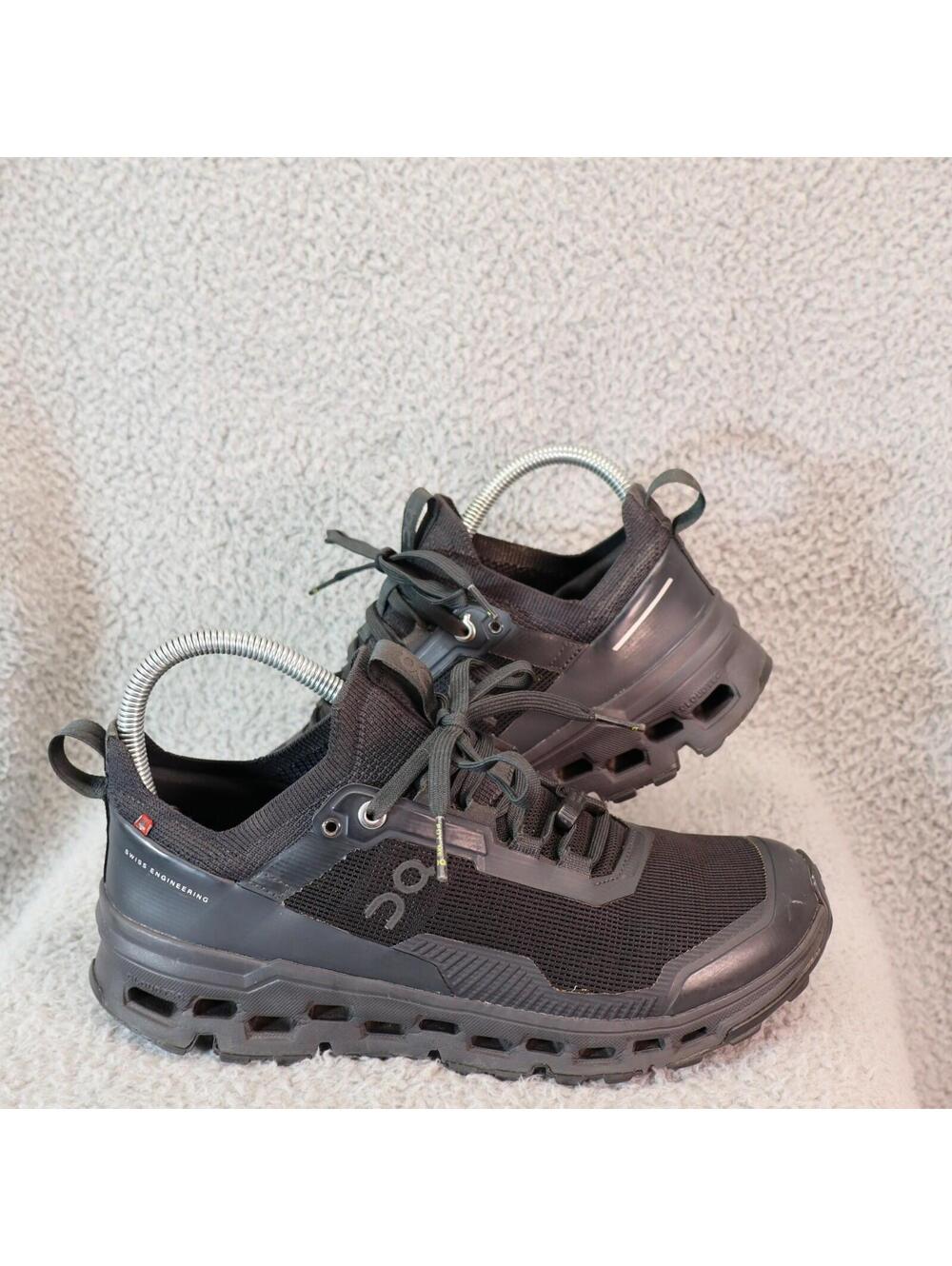 On Cloudventure Womens 8.5 Running Black Waterproof *DAMAGE